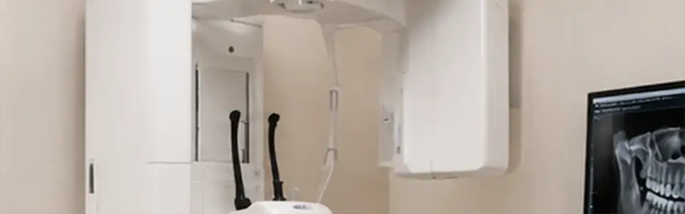 Tomografia CBCT przed wszczepieniem implantu zębowego w Poznaniu